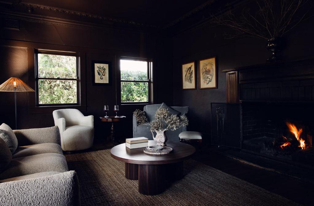 Burradoo Hotel | Links House