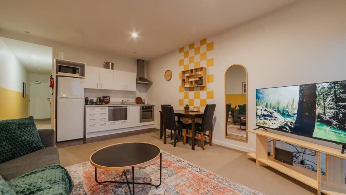 Linwood Apartment | Linwood Luxe Your Elegant 1BR Oasis on Cashel