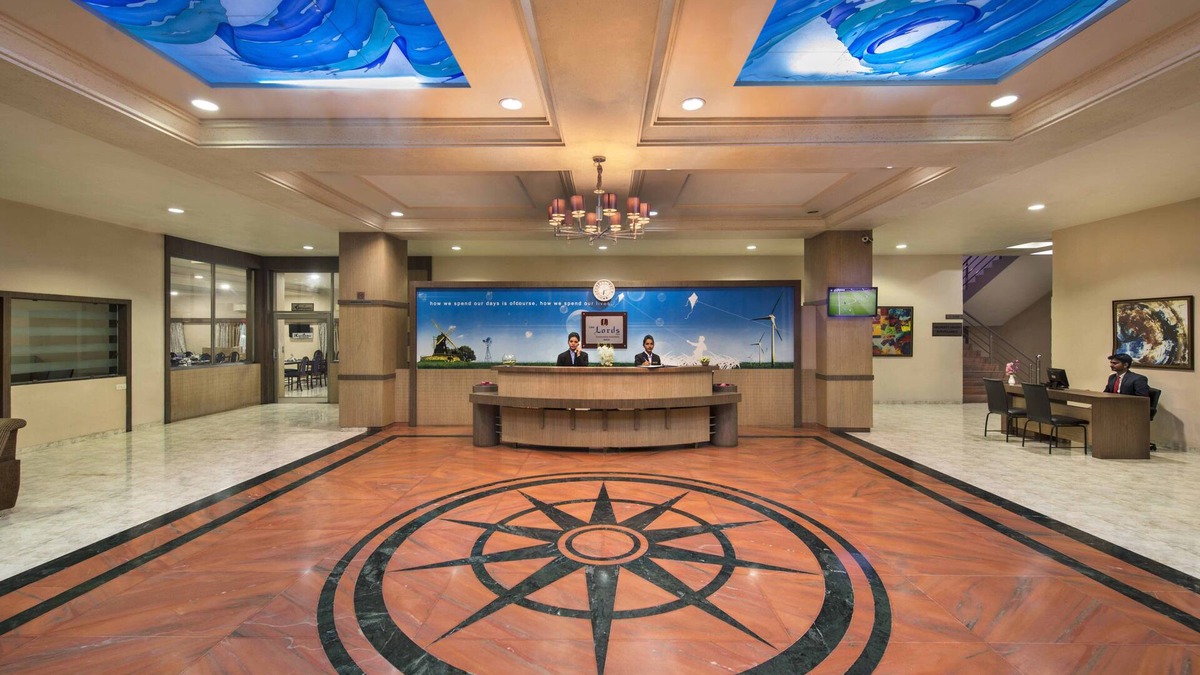 Rajula Hotel | Lion Lords Inn Rajula