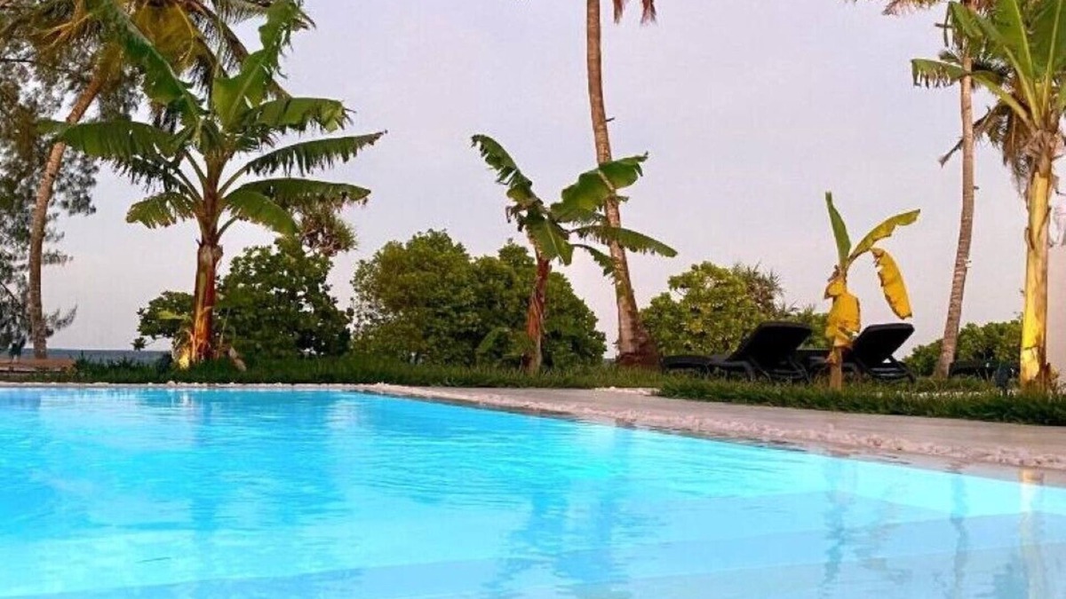 Kiwengwa Villa | Lions Villa Zanzibar with private pool - LUXURY ON THE SEASIDE