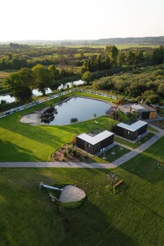 Lochowo Apartment | Lisi Ogon zanurzeni w naturze