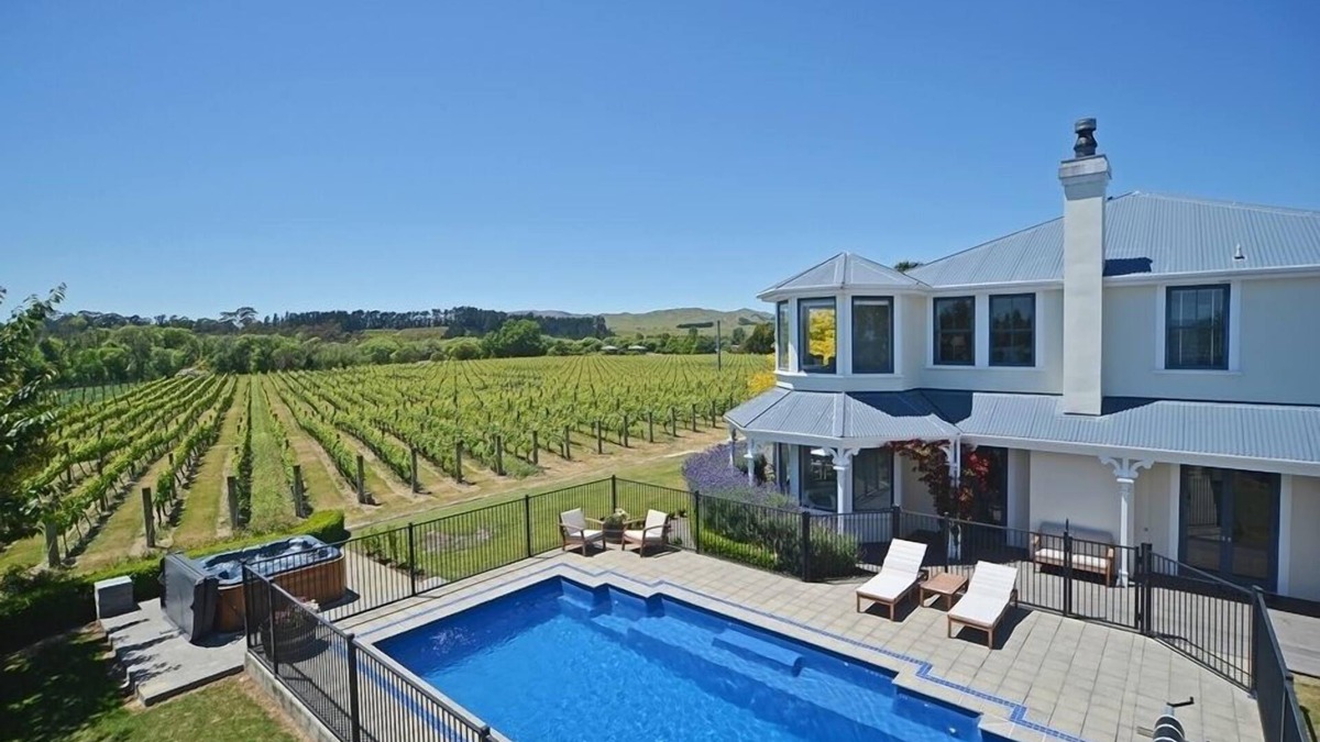 Martinborough House | Lismore House