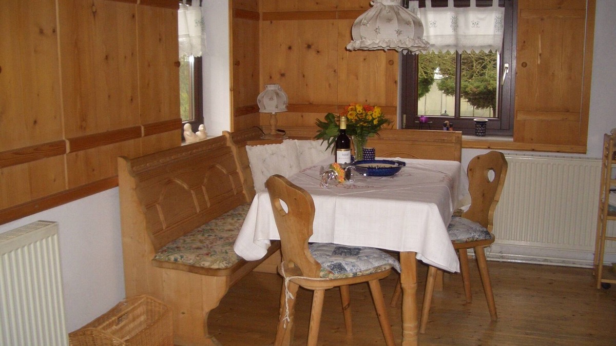 Oppach Apartment | Listed Umgebindehaus, romantic half of the house