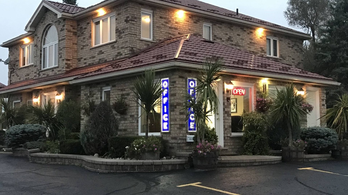 Listowel Hotel | Listowel Country Inn