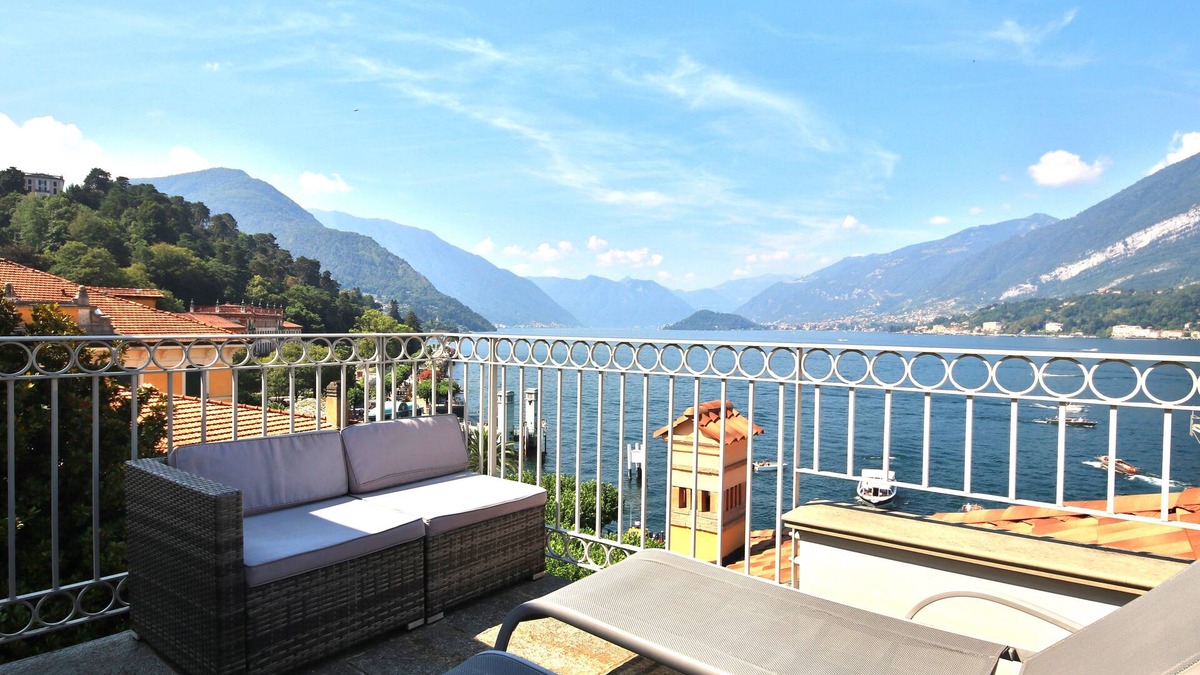 Bellagio Apartment | LISZT TOWER by KlabHouse-3BR Lakefront w/Terrace & AC