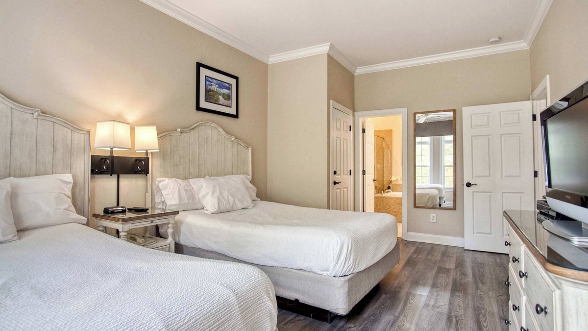 North Litchfield Beach Condo | Litchfield 1BR Getaway at Seaside Inn