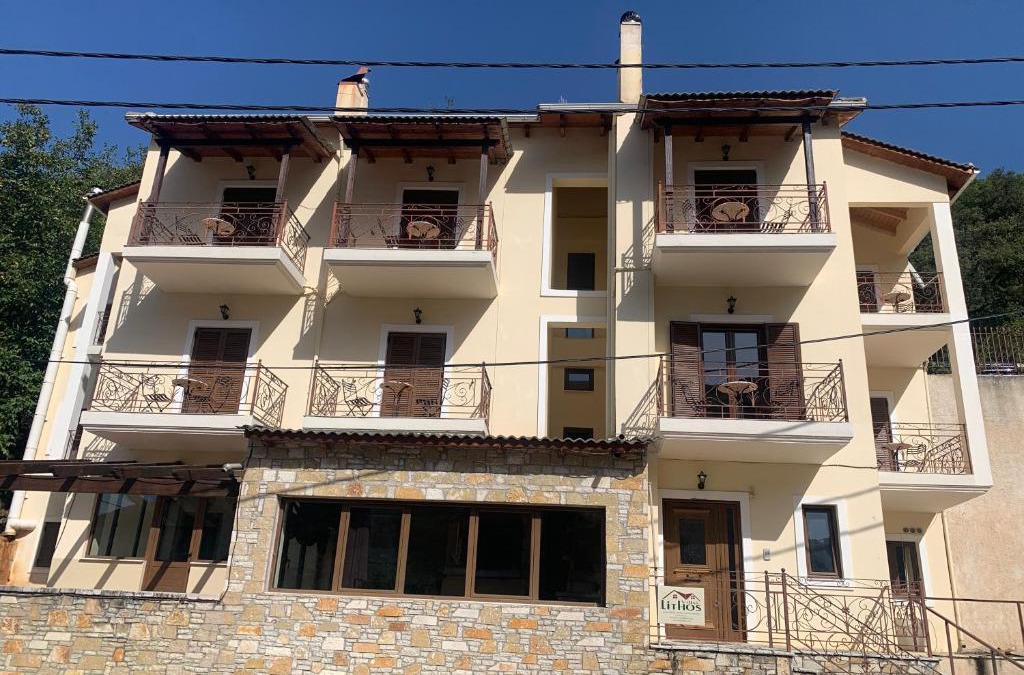 Kalavrita Hotel | Lithos Villas Kalavryta