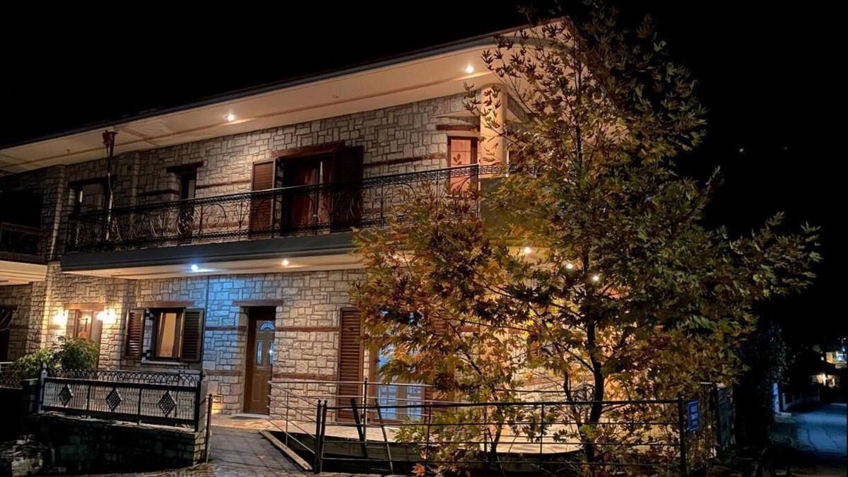 Mavromati Apartment | Lithotomia Mouzaki
