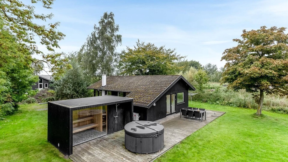 Idestrup House | "Litle" - 30m from the sea by Interhome