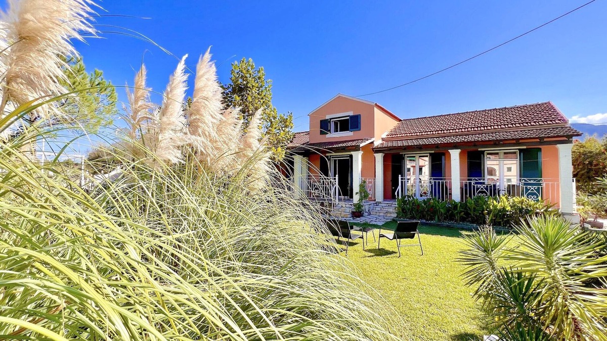 Acharavi Apartment | Litsa Beach House