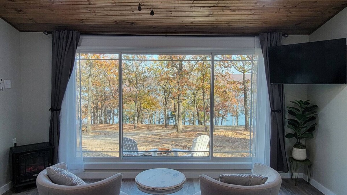 Blocker House | Little Blue, Charming Lakefront McAlester OK