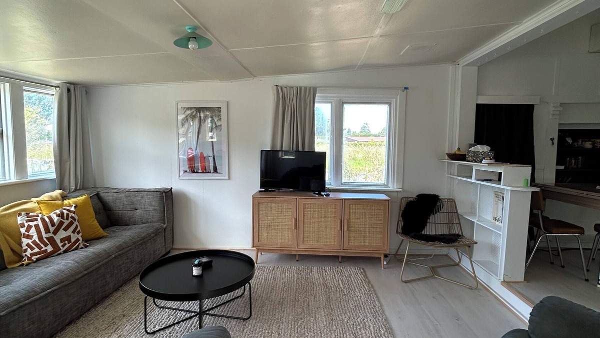 Waikouaiti House | Little Blue in Waikouaiti