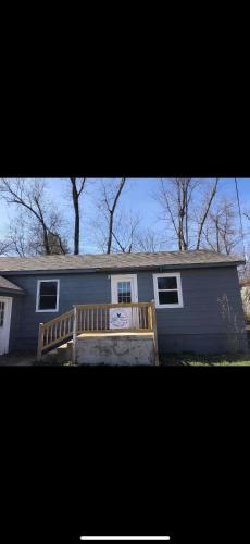 Van Buren House | Little Blue