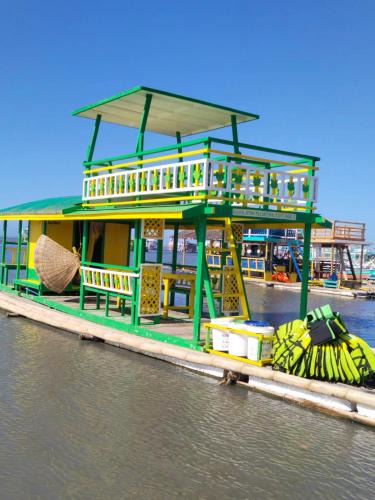 Calatagan Boat Rental | Little Boracay Kuya Waw Floating Cottage