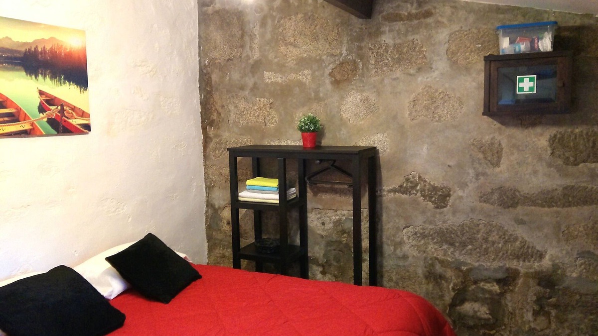 Arvore Ski Chalet | Little Country House and Beach for two P.