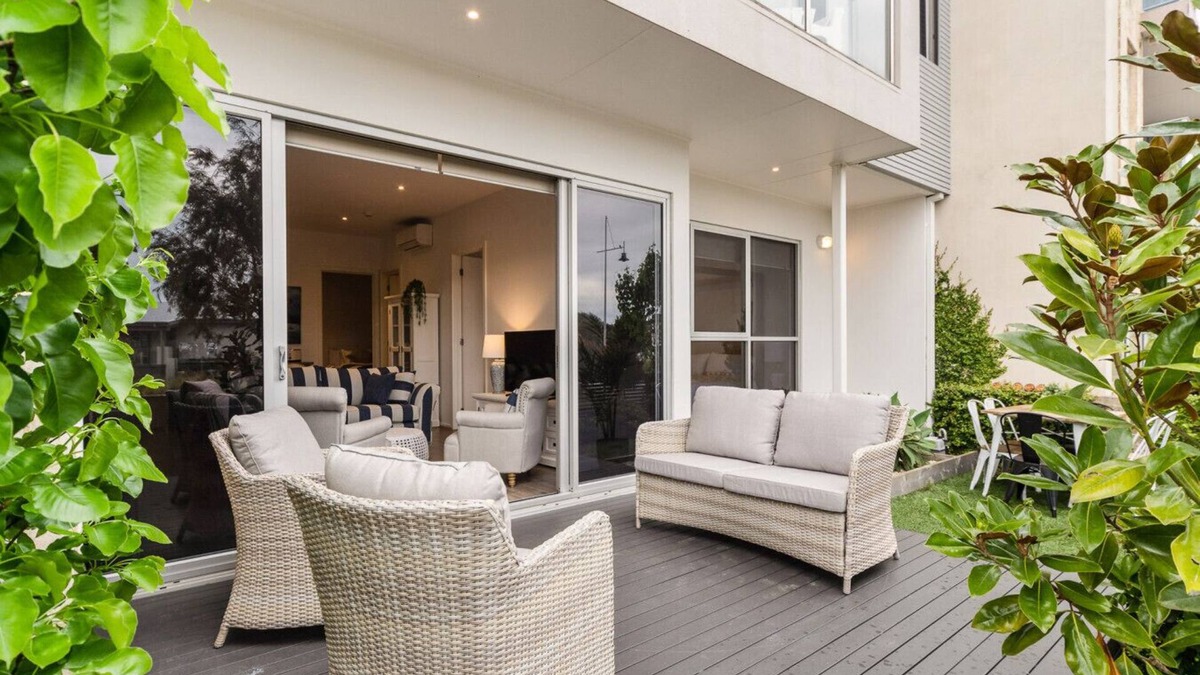 Safety Beach Apartment | Little Cove - Safety Beach