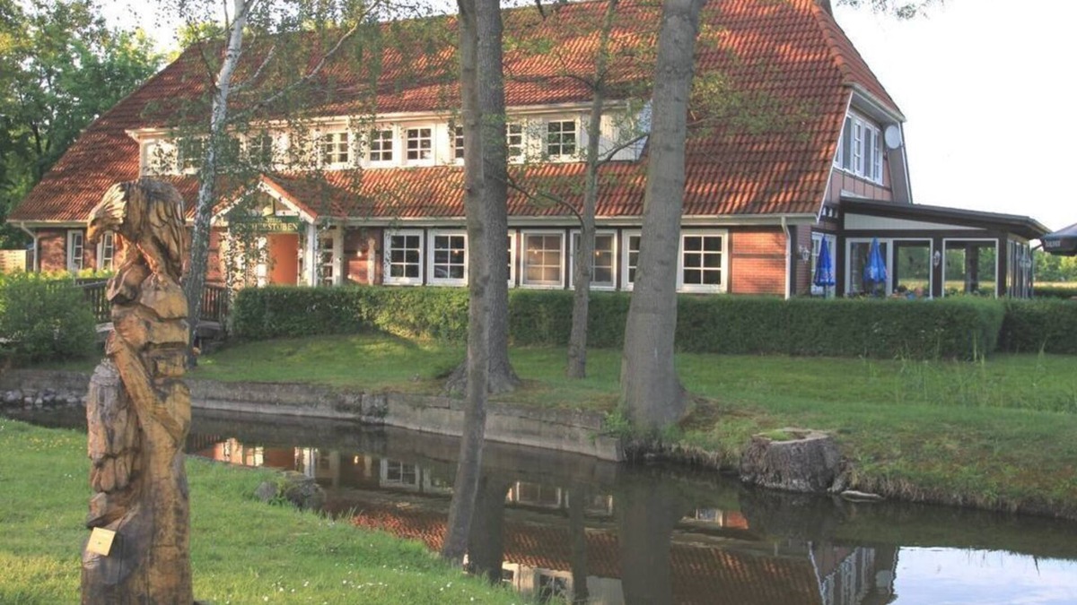 Groß Schauen House | Little America" Modern retreat"