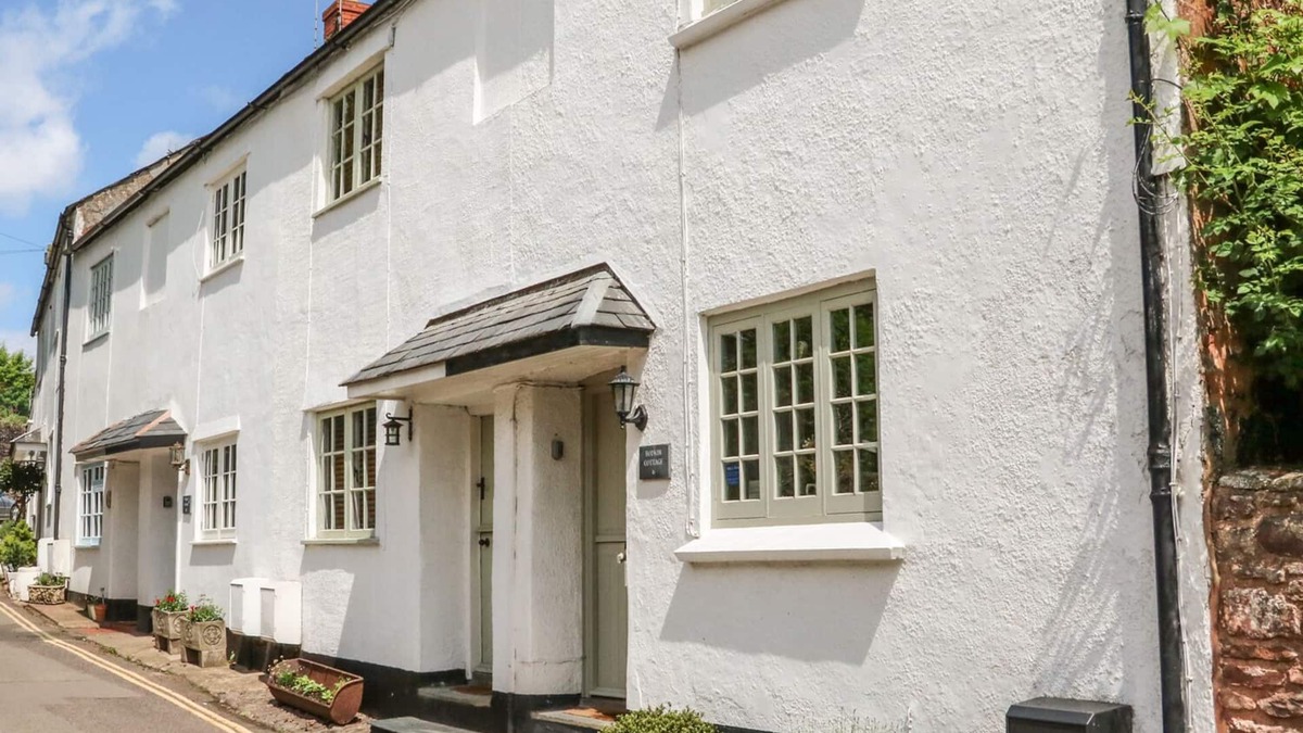 Dunster Cottage | LITTLE DRAGONS, pet friendly, character holiday cottage in Dunster