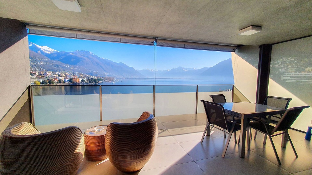 Locarno Apartment | Little Dream Penthouse 705a