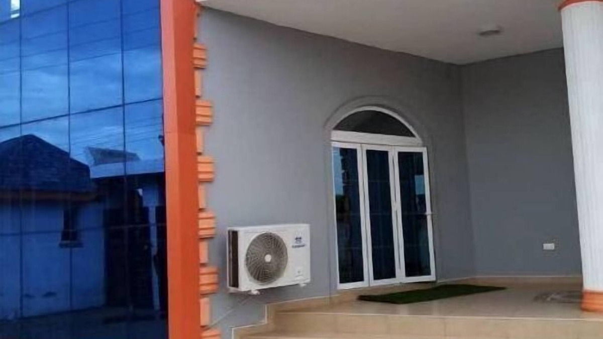 Ogbodjo Apartment | Little Dubai adjirigano