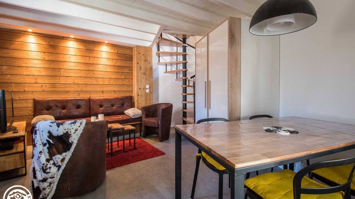 Besse-en-Chandesse House | Little Cocoon - Besse ET Saint Anastaise