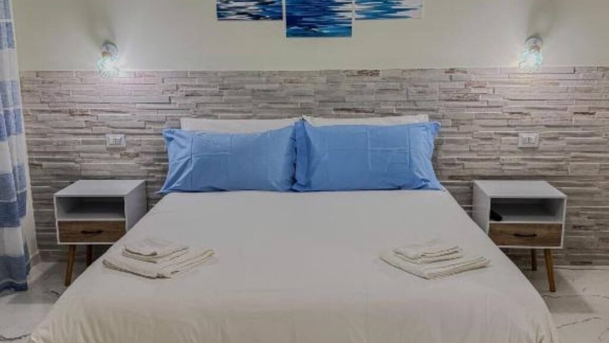 Zona XVI Torrenova House | Little Gardens Guest House - Orchid Room