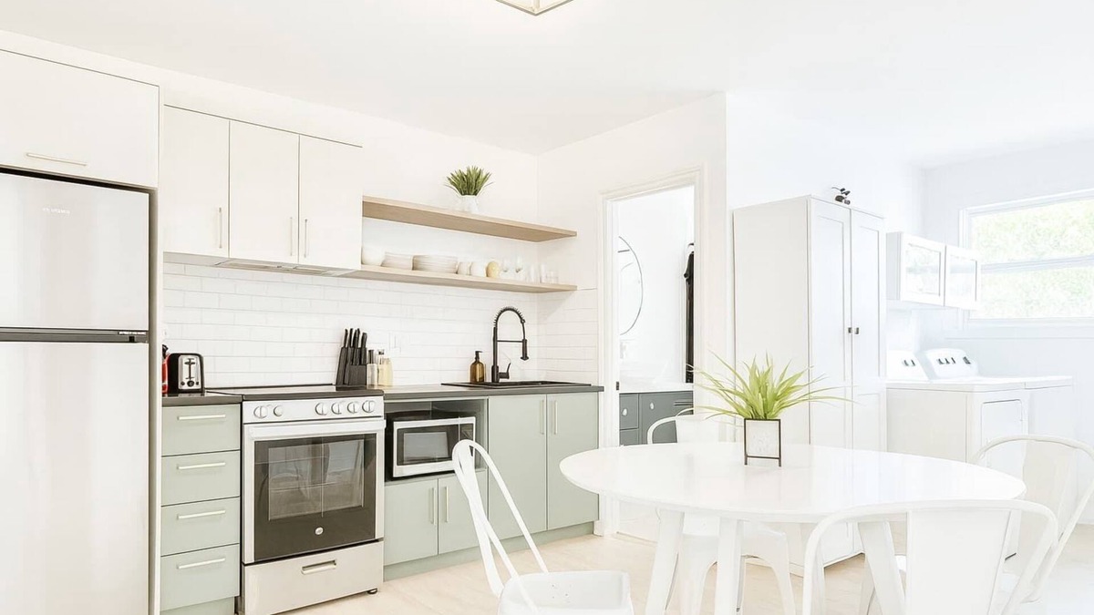 Maizerets Apartment | Little Gem | 2 Beds | AC | 5 min Downtown