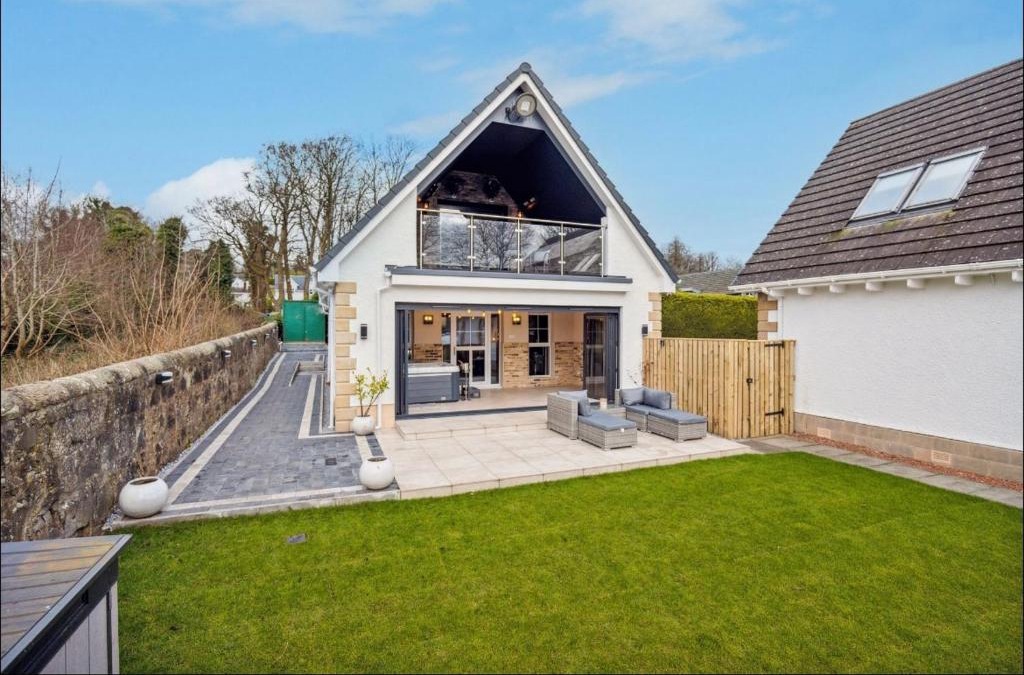 Dumbarton Apartment | Little Gleddoch