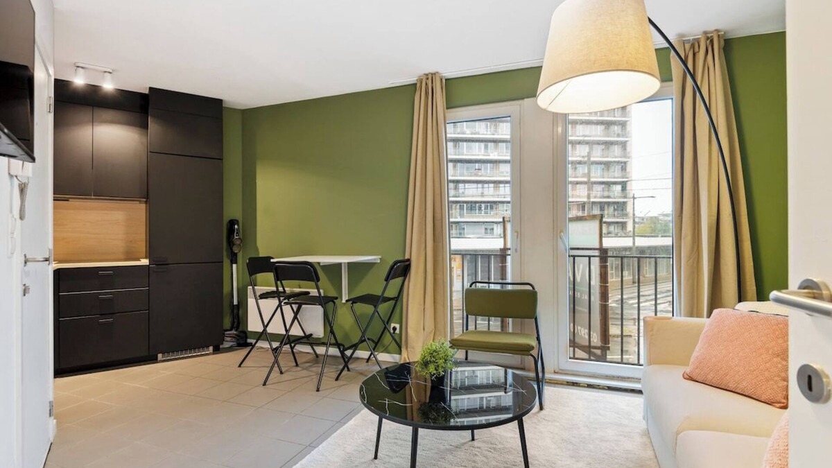 Brederode Apartment | Little Hendrik on Brederodestraat