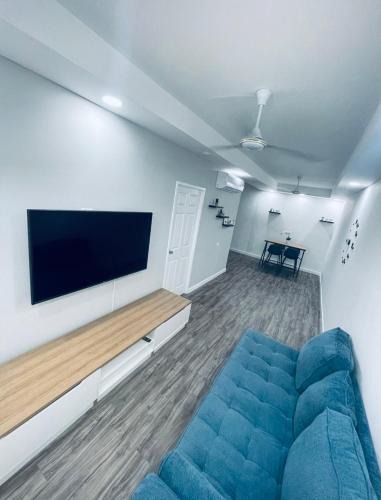 West Gate Hills Apartment | Little-Hideaway, Montego Bay