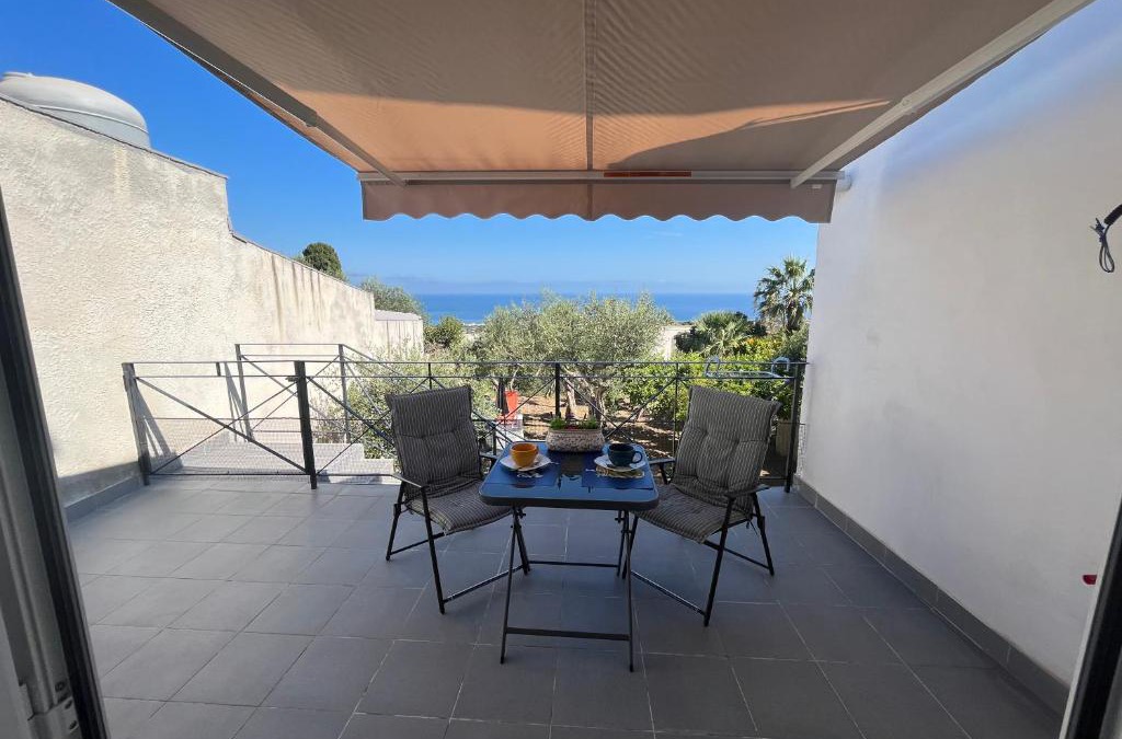 Paparella Apartment | Little Home Valderice