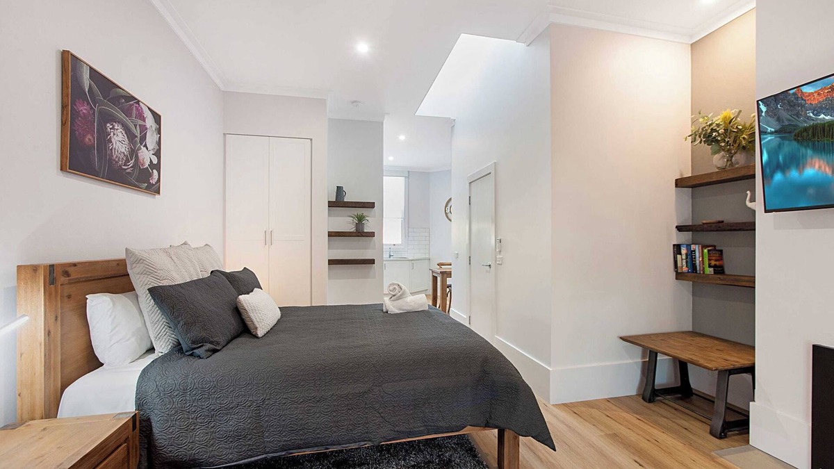 Echuca Apartment | Little Hopwood Apartment 2