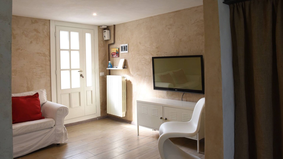 Castelguglielmo House | Little House in via Ricotti