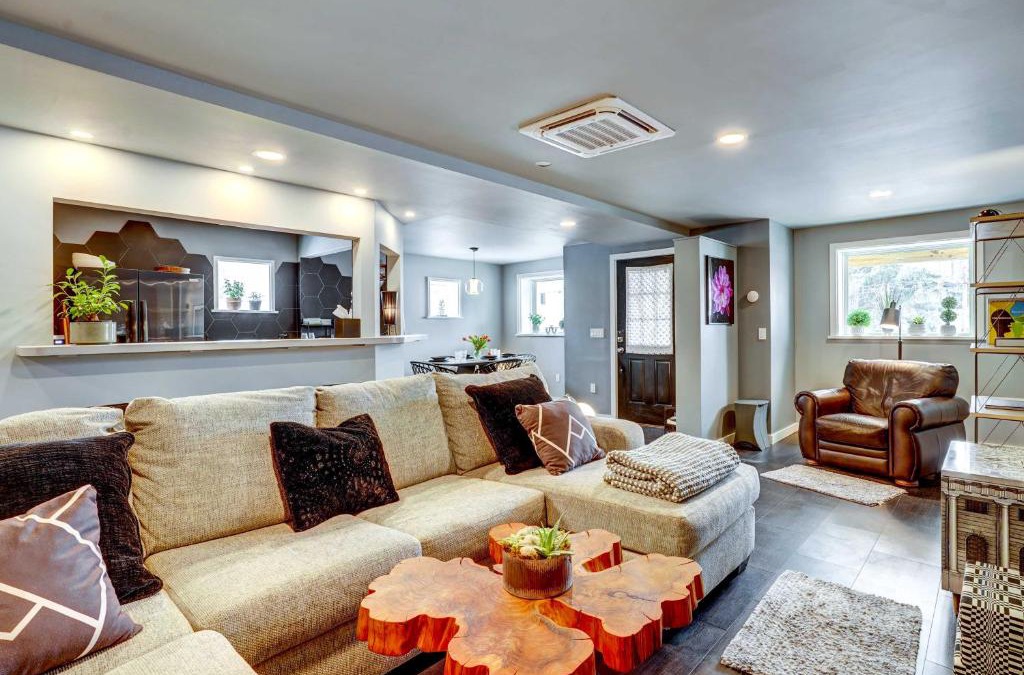 Dryden House | Little House on the Lot Dryden Townhome Pets OK