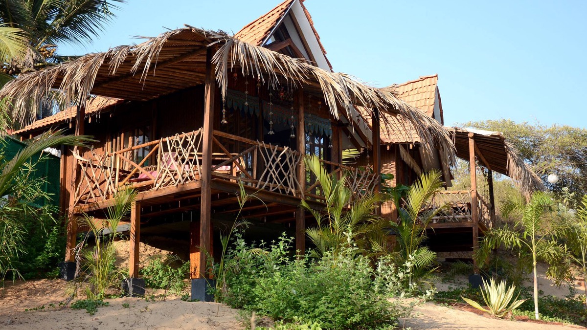 Saunta Vaddo House | Little India Beach Cottages
