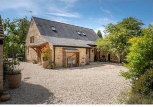 Ampney Crucis House | Little Kent End Cottage