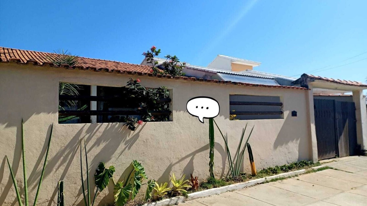 Marica House | Little Lamb's Sun. A few meters from the beach.