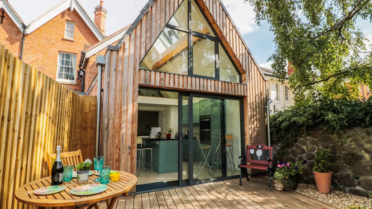 Malvern Cottage | LITTLE MORNINGTON, with open fire in Great Malvern