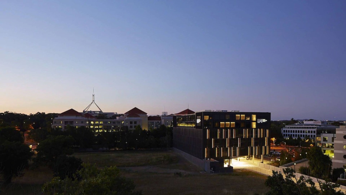 Capital Hill Hotel | Little National Hotel Canberra
