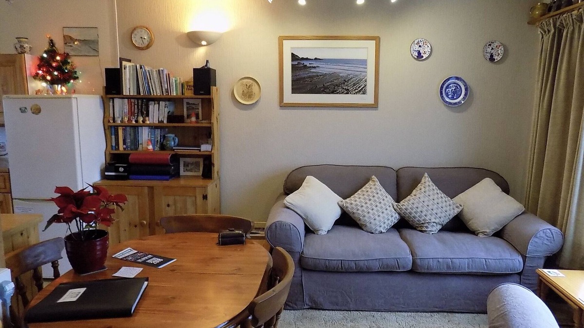 Bideford House | Little Nod holiday bungalow, Welcombe, North Devon