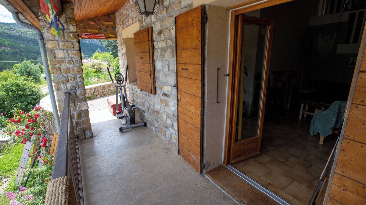 Orpierre Villa | Little Paradise