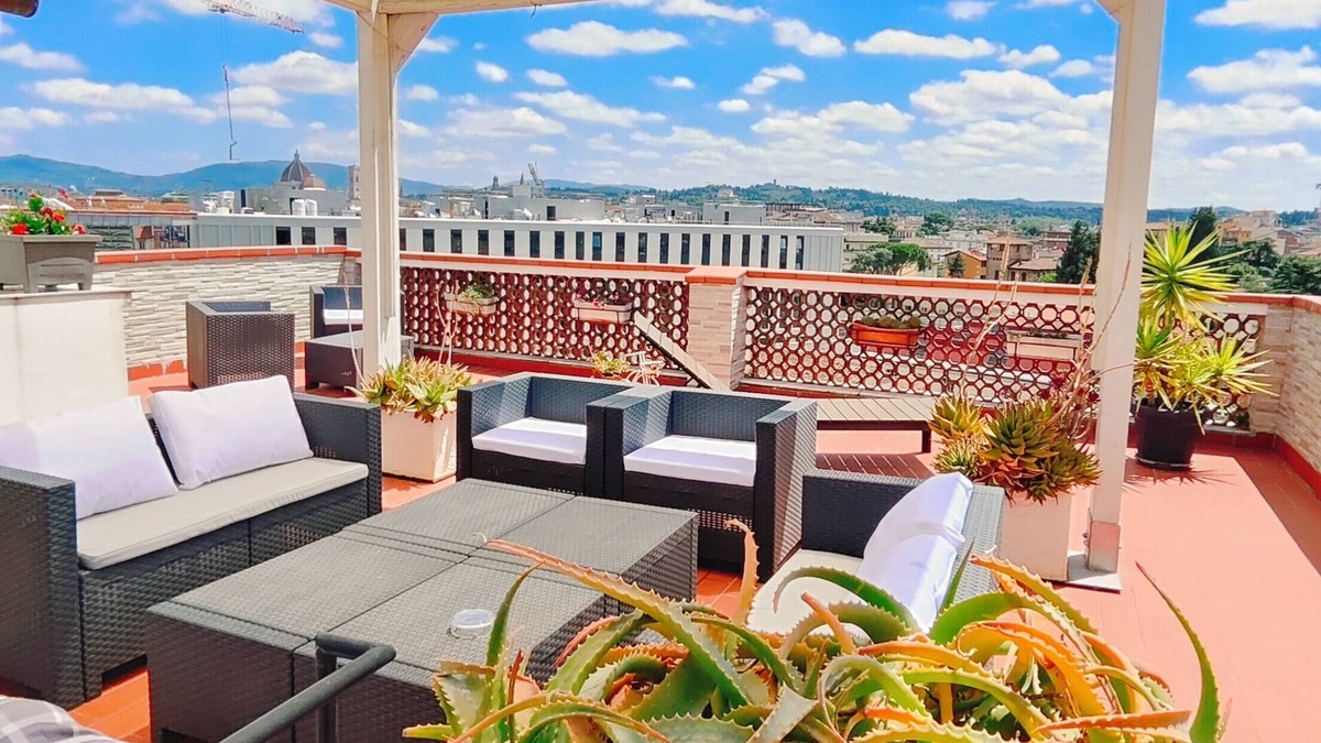 Santa Maria Novella Apartment | Little penthouse with amazing view over the historical center.