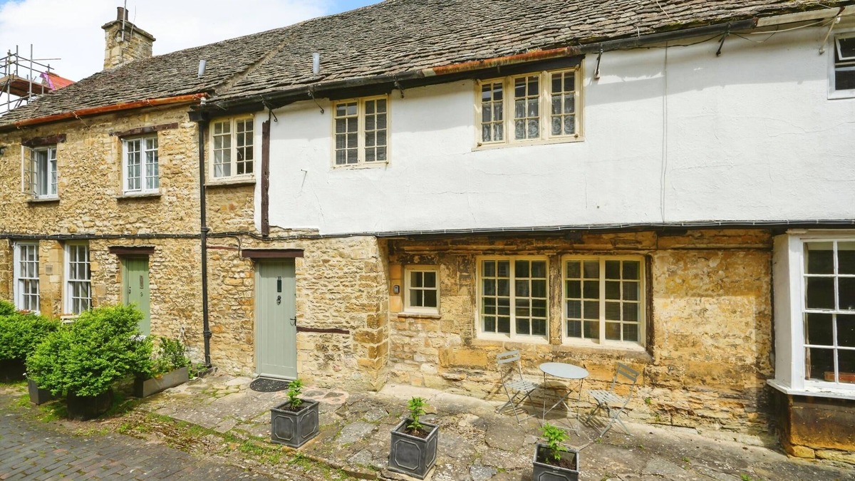 Burford Cottage | Little Priory Cottage, 10 Georges Yard, Burford