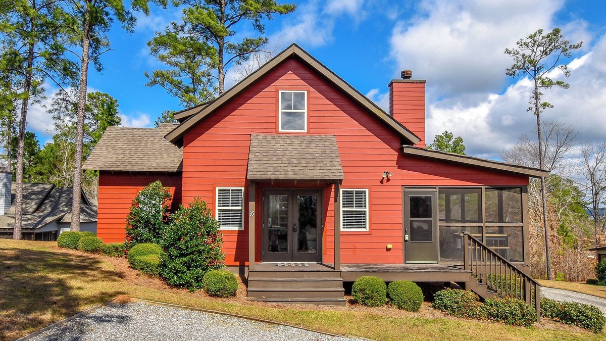 Tallassee Cabin | Little Red at Kowaliga Bay by Big Fish Real Estate Group at Lake Martin