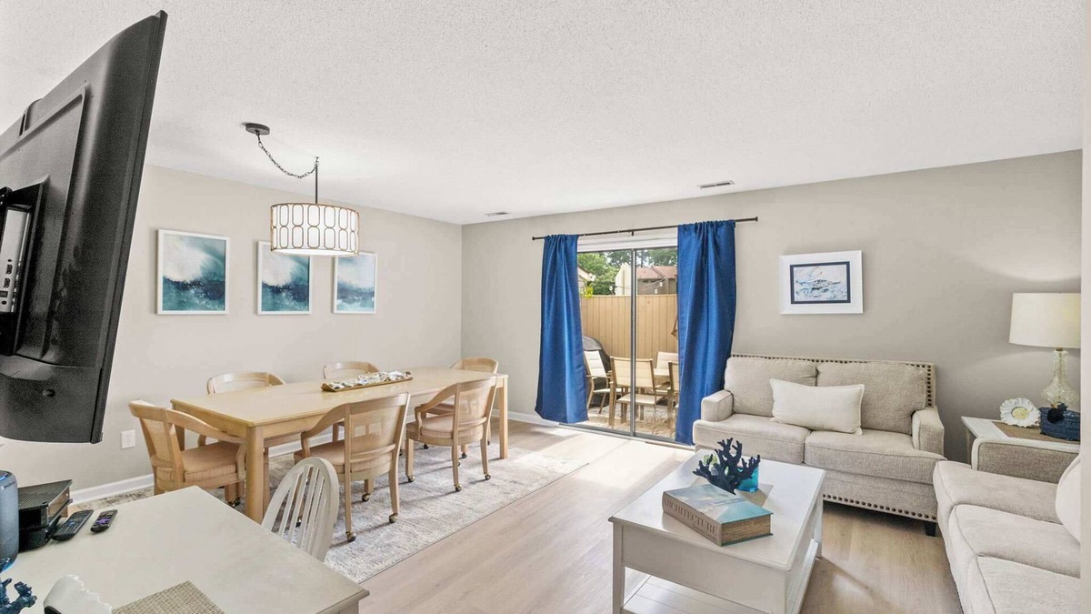 Little River Condo | Little River Condo | Renovated + Near Beach