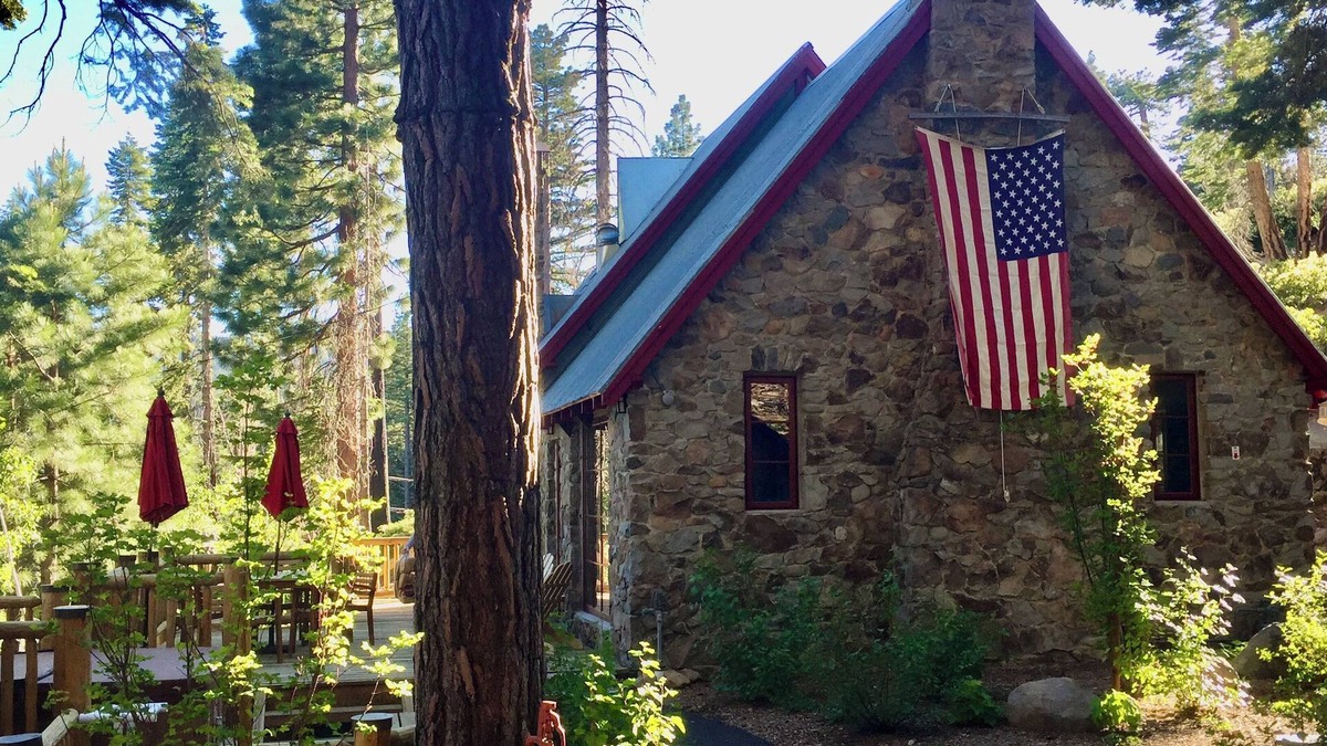 Sunnyside Cottage | Little Rock Cabin Tahoe City- Hot Tub, Pet Friendly, 1/2 mile walk to Lake Tahoe
