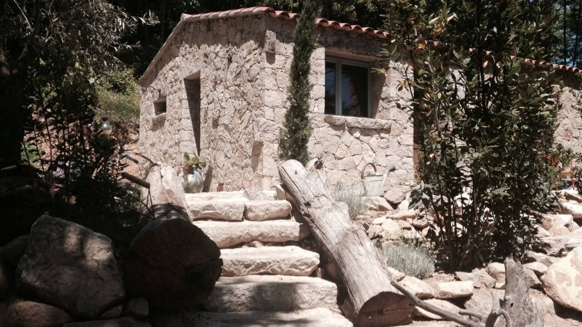 Ucciani House | LITTLE SHEEP TYPICAL STONE