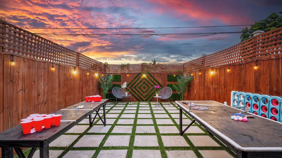 Palm Beach - West Palm Beach House | Little Slice of Paradise Downtown WPB