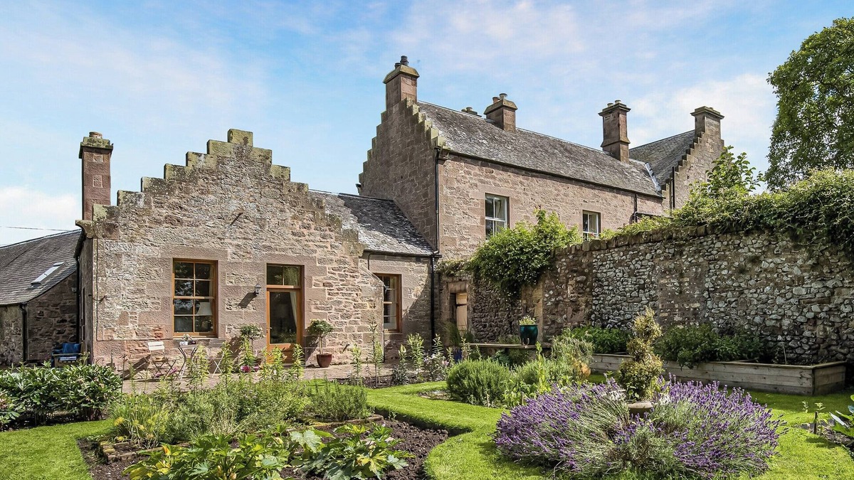 Coldstream Cottage | Little Swinton - Garden Cottage