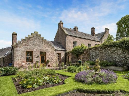 Coldstream House | Little Swinton - Garden Cottage
